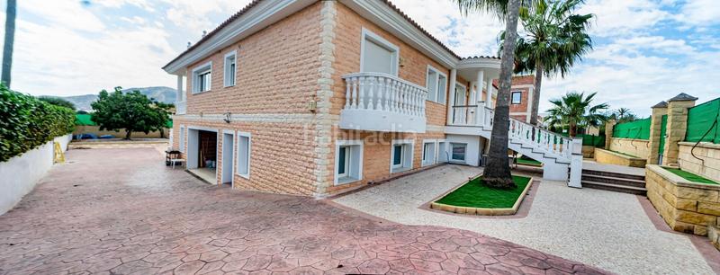 Foto c6ee23a7-58b6-4b44-bb38-c3ad6bc0de78. Chalet con riscaldamento parcheggio piscina in Pueblo-Ubanizaciones Alfàs del Pi (l´)