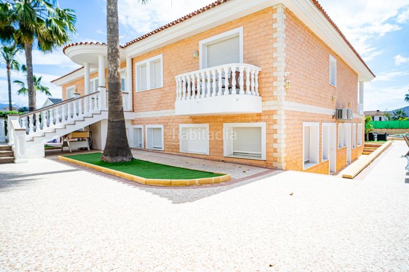 Foto f8c403cb-9b7b-4f63-b666-f97f6c7a4414. Chalet con riscaldamento parcheggio piscina in Pueblo-Ubanizaciones Alfàs del Pi (l´)