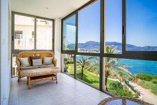 Apartment in L´Albir. Apartamento reformado con vistas al mar