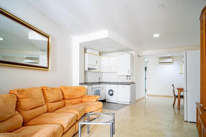 Foto 2d45f73e-e3c6-461f-9ebe-ea45892901f4. Apartament amb aparcament a Colonia Madrid Benidorm