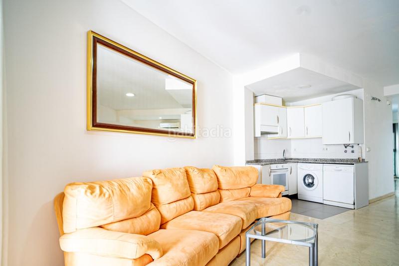 Foto 396cda4a-d9c5-4ed2-8d0f-1e1074ee009a. Apartament amb aparcament a Colonia Madrid Benidorm