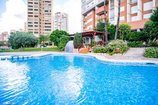 Apartamento en Juzgados - Plaza de Toros. Luminoso piso en el centro de benidorm