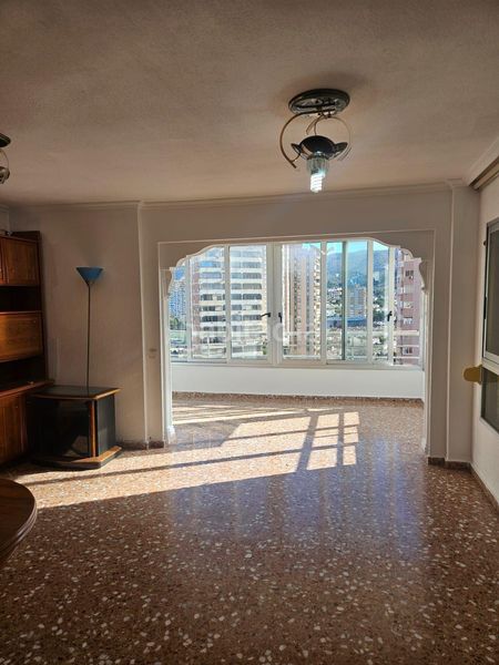 Foto 8cf1ea00-dea0-4a2b-84bb-223a3e3dfbab. Apartament amb aparcament piscina a Rincón Bajo Benidorm