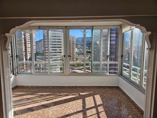 Apartament en Rinc�n Bajo. Amplio piso centrico en benidorm