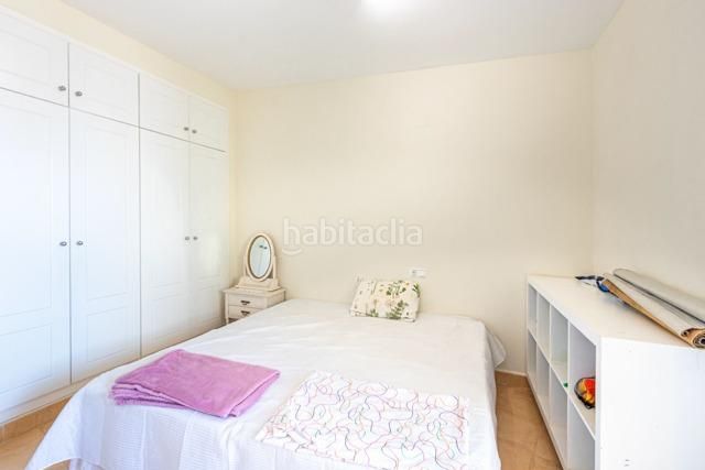 Foto eebd773d-0557-4d04-859e-b0bff9df3652. Apartament amb aparcament piscina a Via Parque Benidorm
