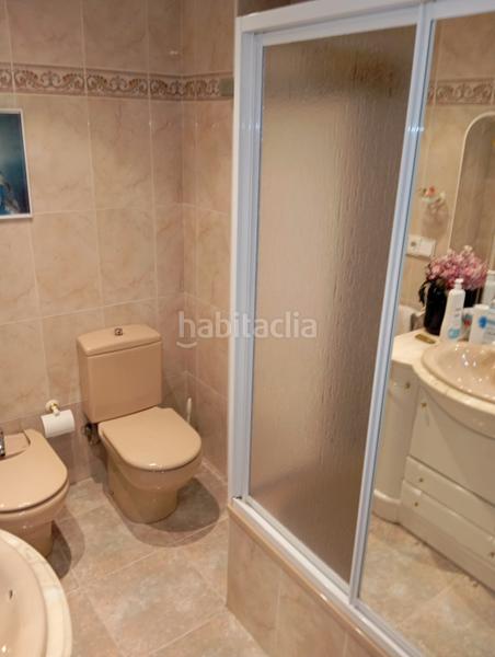 Foto 2c5621e3-af1f-42c1-b5fb-6a1aba61620a. Piso en Tres Forques Valencia