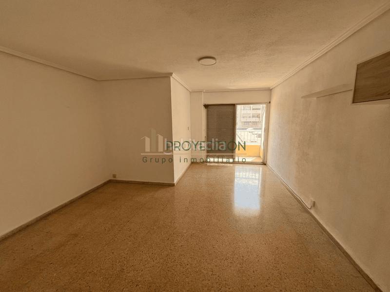 Foto 8c0db093-c757-4fdd-a1c1-97f77698240b. Pis a Vara de Quart Valencia