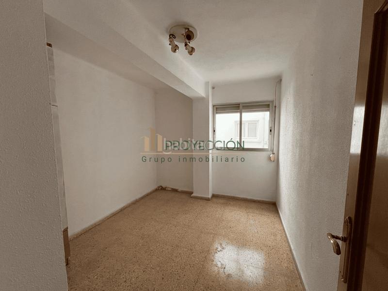 Foto b575fd78-9a9e-45a4-b276-b9e18a1086c6. Pis a Vara de Quart Valencia