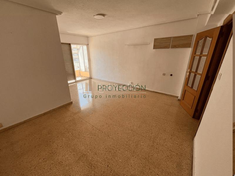 Foto f1ecc45c-bf9b-407e-bbed-d22998ef0924. Pis a Vara de Quart Valencia