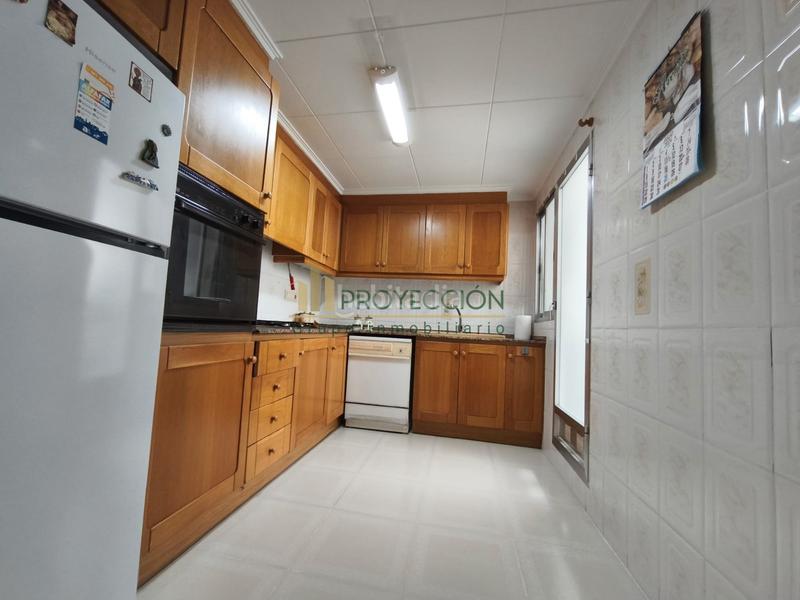 Pis  Avinguda dels reis catòlics. Piso en venta en alfafar 4 habitaciones