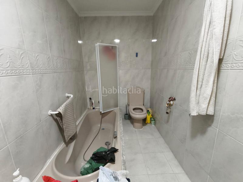 Foto aaa0cd9c-ca65-46ca-9d17-f19ef3b8dd81. Casa amb calefacció aparcament a Sedaví