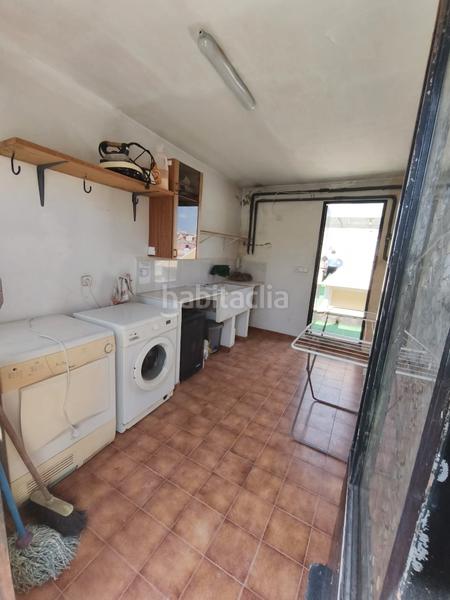 Foto d19053cc-b2dd-4941-8303-23718aaffab8. Casa amb calefacció aparcament a Sedaví