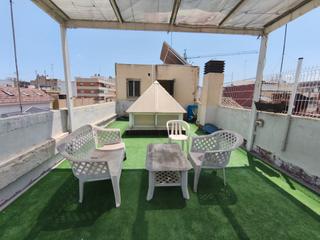Casa  Carrer de sedaví. Chaalet en sedavi con plaza de garaje y terraza