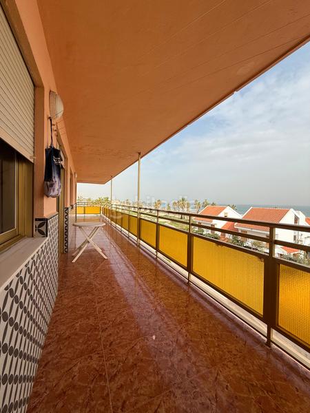 Foto aa5e13d8-2da5-46bd-b057-b00c8202a5c7. Pis amb aparcament piscina a Daimús