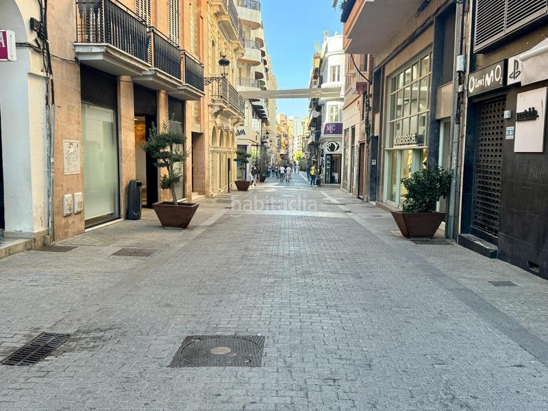 Foto fdd3002f-692c-4bf6-882d-2a0367489d20. Local commercial dans Centro Huelva
