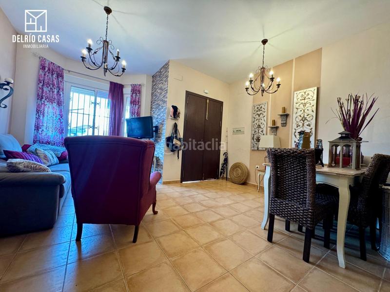 Foto a0351f07-b034-46bd-a899-c2d4f00367e8. Semi detached house in Mazagón