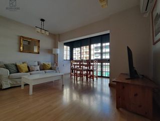 Appartement à Reina Victoria - Matadero. Amplio piso dos dormitorios