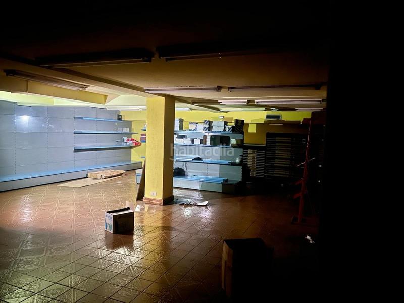 Foto ff21c84b-ad14-48df-938a-36cb0a42cfe4. Locale commerciale in San Julián - Barriada de Cortes Burgos