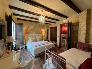 Chalet en Carcedo de Burgos. Hotel rural a 10 minutos del centro.