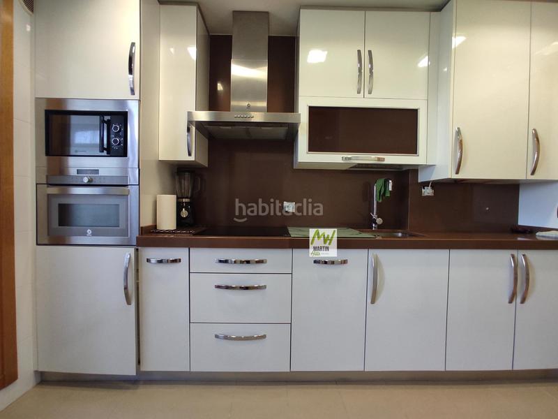 Foto 581da74f-a552-4a7d-8424-014e3157e40d. Attique avec chauffage parking dans Villafría - La Ventilla - Castañares Burgos