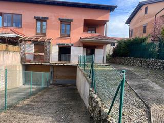 Chalet à Villagonzalo Pedernales