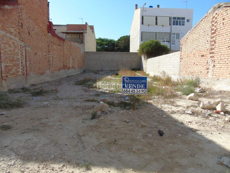 Foto 9f584a03-eadb-46f4-bce6-44362b68f777. Terreny residencial a Ceutí