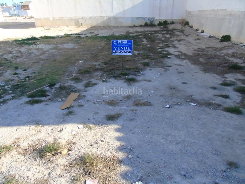 Foto b175b674-c613-48c0-809c-4f6191bd9ce8. Terrain résidentiel dans Ceutí