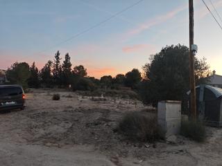 Terreny residencial a Calle júcar 8
