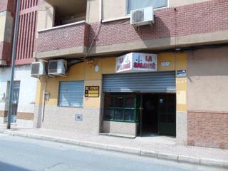 Local Comercial en Calle eduardo otero 22. Se vende bajo comercial en ceuti