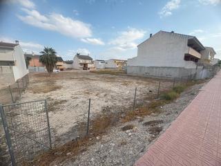 Terreno residencial en Calle diego martínez peñalver 16