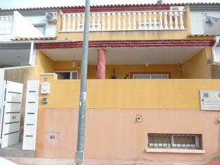 Casa adosada  Calle volantín. Se vende duplex en lorqui