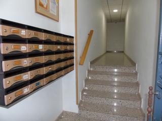 Appartement à Ceutí. Se vende piso casi nuevo en ceuti