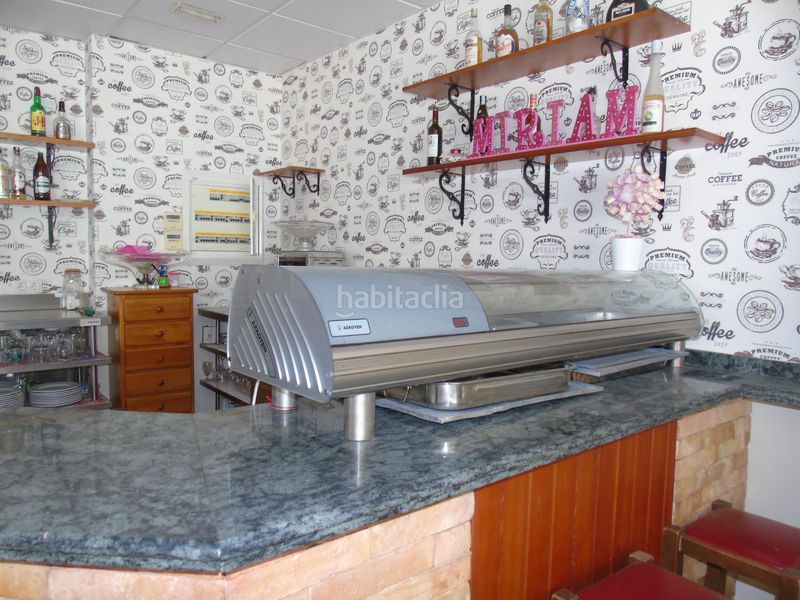 Foto eaa9e917-f2e0-4e90-b29d-8e97cbbd7da8. Local comercial en calle maestro rodrigo 28 se vende local comercial en ceuti destinado a bar - cafeteria en Ceutí