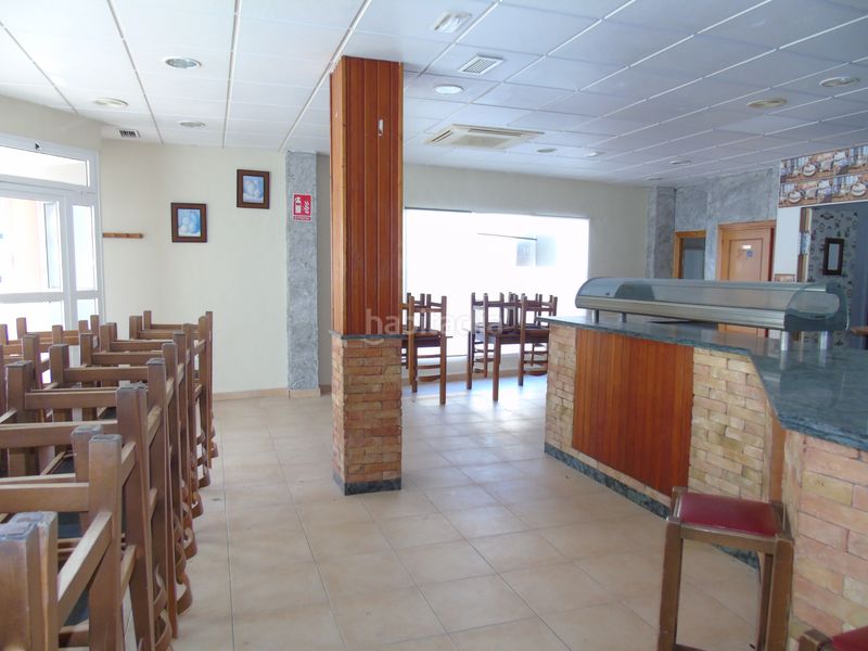 Foto f8213ed3-6f2a-4360-8cb7-9e99ea70a6b1. Local comercial en calle maestro rodrigo 28 se vende local comercial en ceuti destinado a bar - cafeteria en Ceutí