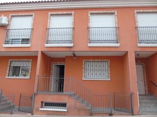 Casa adossada  Calle rosalía de castro 7. Se vende duplex en alguazas