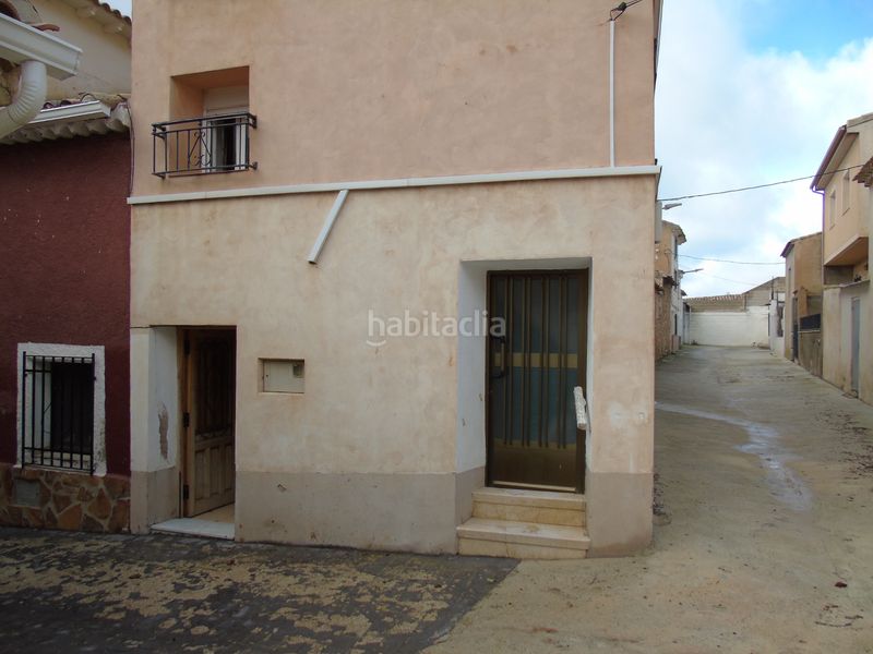 Foto 32bf88dc-a02f-4e33-be59-994450913d01. Masia a calle sierra 16 a Moratalla
