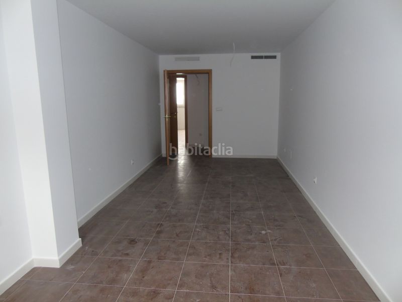 Foto 22cbaeb6-c779-4881-b984-b124f4b92019. Pis amb aparcament a Ceutí