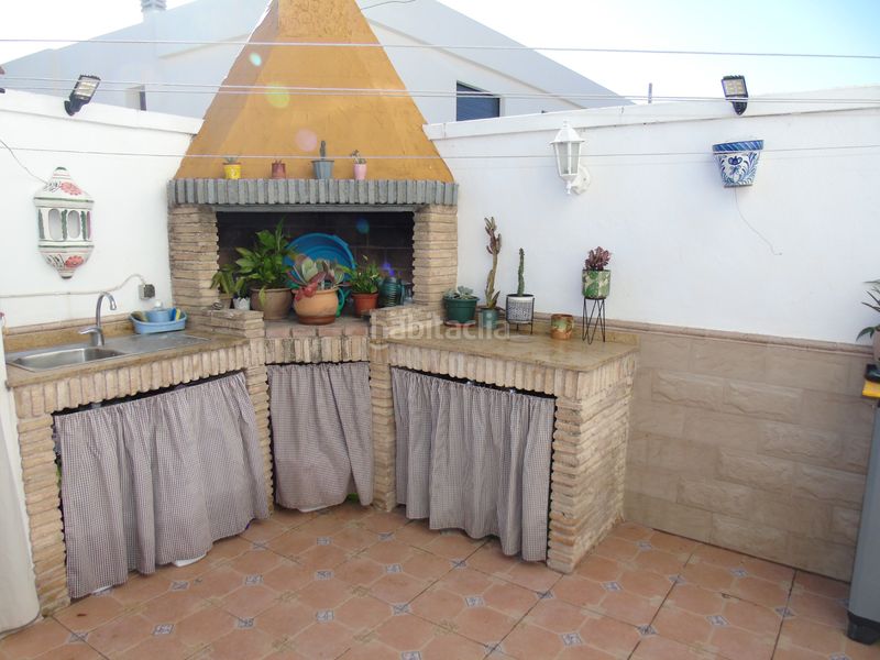 Foto 2a06915b-2f0f-454e-9315-a8a21f5901e2. Casa aparellada amb xemeneia aparcament a Ceutí