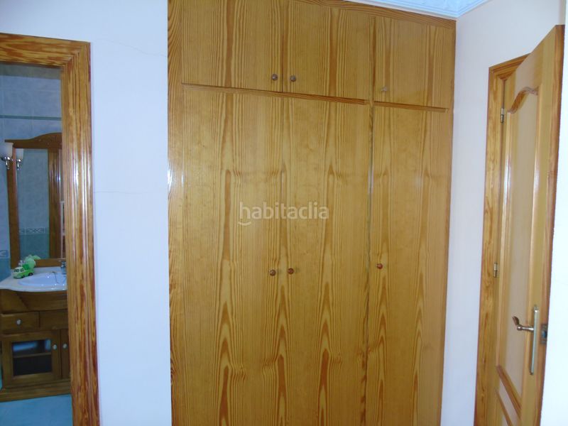 Foto 86ee772d-c5c7-4f5a-a604-6fbd3be51028. Casa aparellada amb xemeneia aparcament a Ceutí