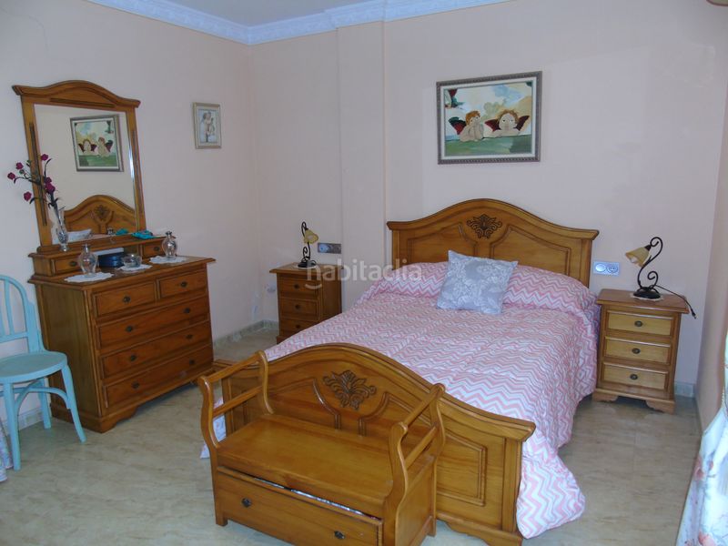 Foto 8ca70f00-0e7d-441c-85c8-52536e544c86. Casa aparellada amb xemeneia aparcament a Ceutí