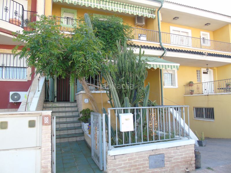 Foto 933907cd-c42a-4523-bc5c-268f5b7533aa. Casa aparellada amb xemeneia aparcament a Ceutí