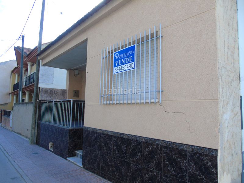 Foto c02d817a-0daf-4a30-acc9-b0db21f7af12. Casa a calle tejera 26 a Ceutí