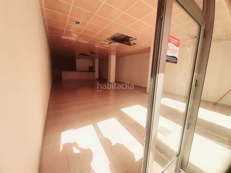 Foto f8c97be2-d78d-478a-9426-b4154fdbda38. Local comercial a calle murillo 6 a Ceutí