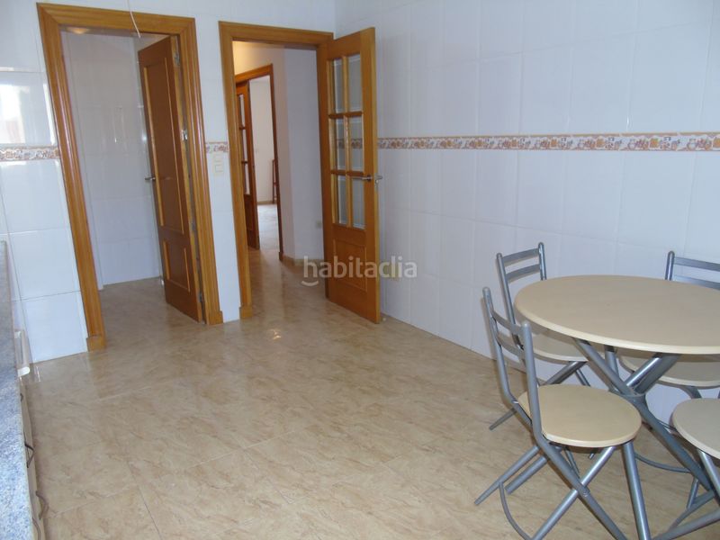 Foto eb6b323e-2419-493c-9985-98fda3fc6822. Pis amb aparcament a Ceutí