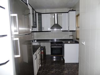 Maison jumelée  Calle murillo. Se vende triplex en ceuti