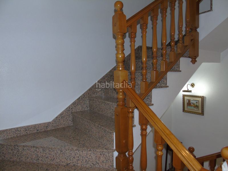 Foto dfbefd14-ec82-4d73-882e-7910df6309d6. Casa adossada amb xemeneia aparcament a Ceutí