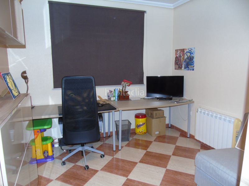Foto e29791c9-f22d-4823-95c1-0d95dbcbfb05. Casa adossada amb xemeneia aparcament a Ceutí
