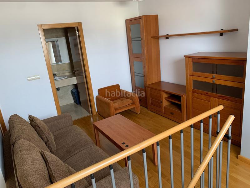 Foto baa50ba5-2953-4851-bb3a-4fc8378b9f95. Zweistöckige wohnung mit heizung parking in Centro Ponferrada