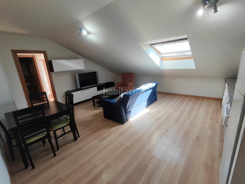 Foto 4c627165-4ced-4fb0-ab07-1630a08656e7. Miete dachwohnung mit heizung in Cuatro Vientos Ponferrada