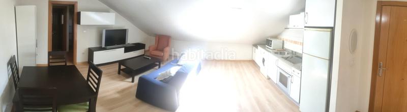 Foto 1fe1d6db-2cc3-4f54-955d-0ced9ebf3fb6. Rent penthouse with heating in Cuatro Vientos Ponferrada